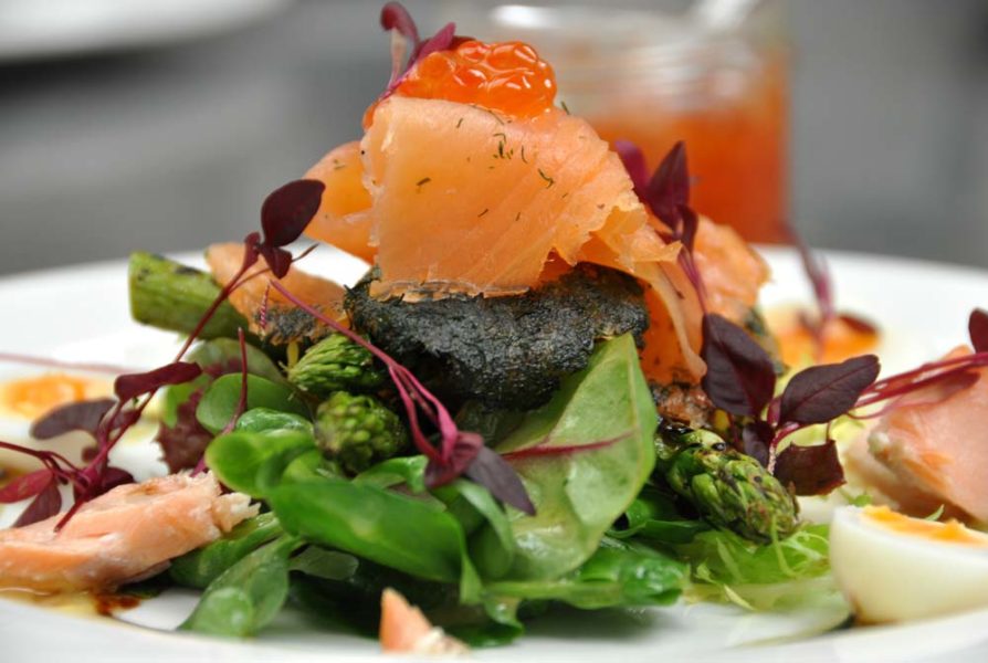 Are You Looking For Amazing Kent Wedding Caterers? Super Event Catering